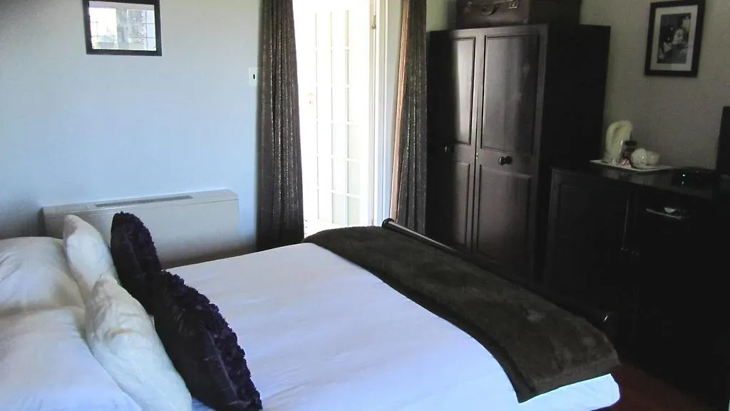 Guest house Cape Riviera Guesthouse Cape Town